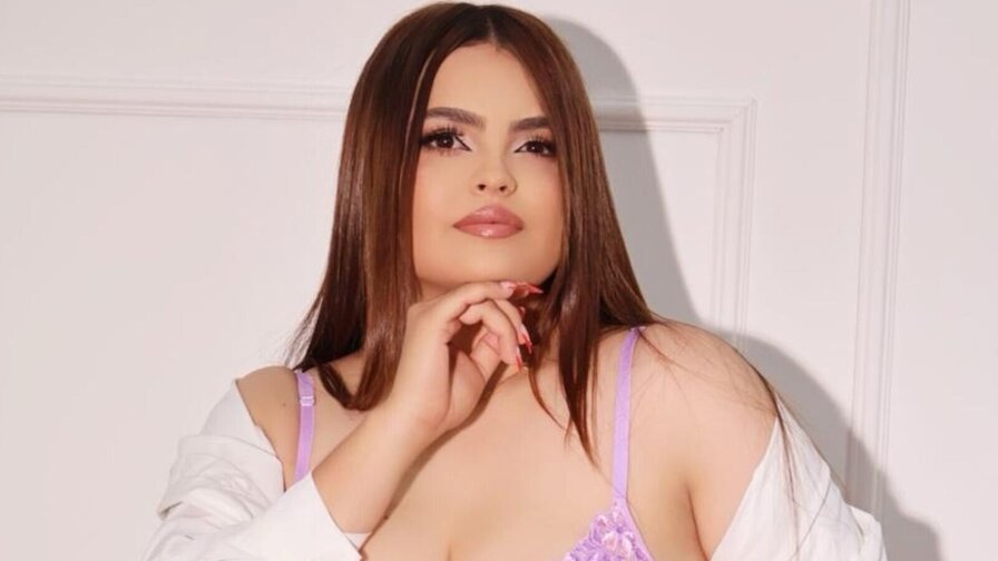 AlinnaJohnson
